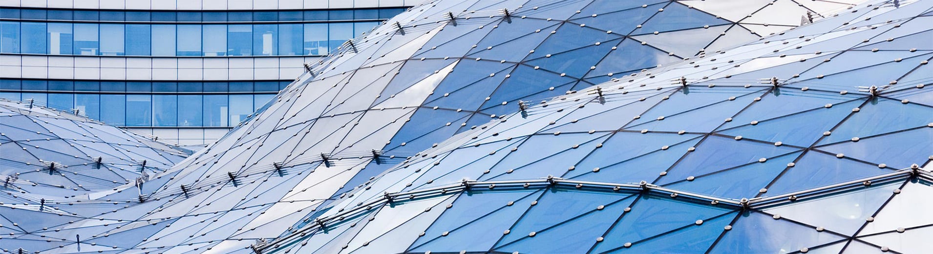 Glass and Steel Dome in Warsaw_PPT