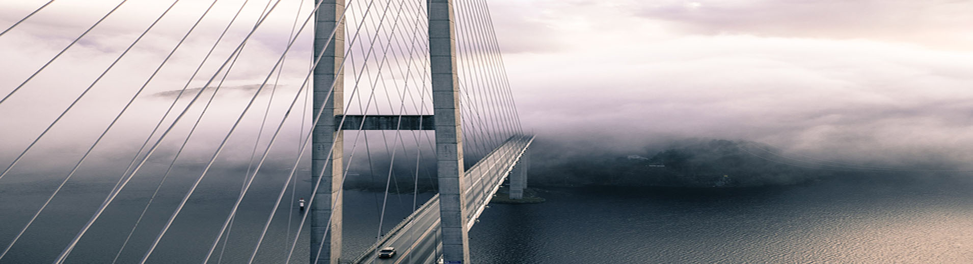 Gray_Bridge_clouds_water_S_2470_PPT