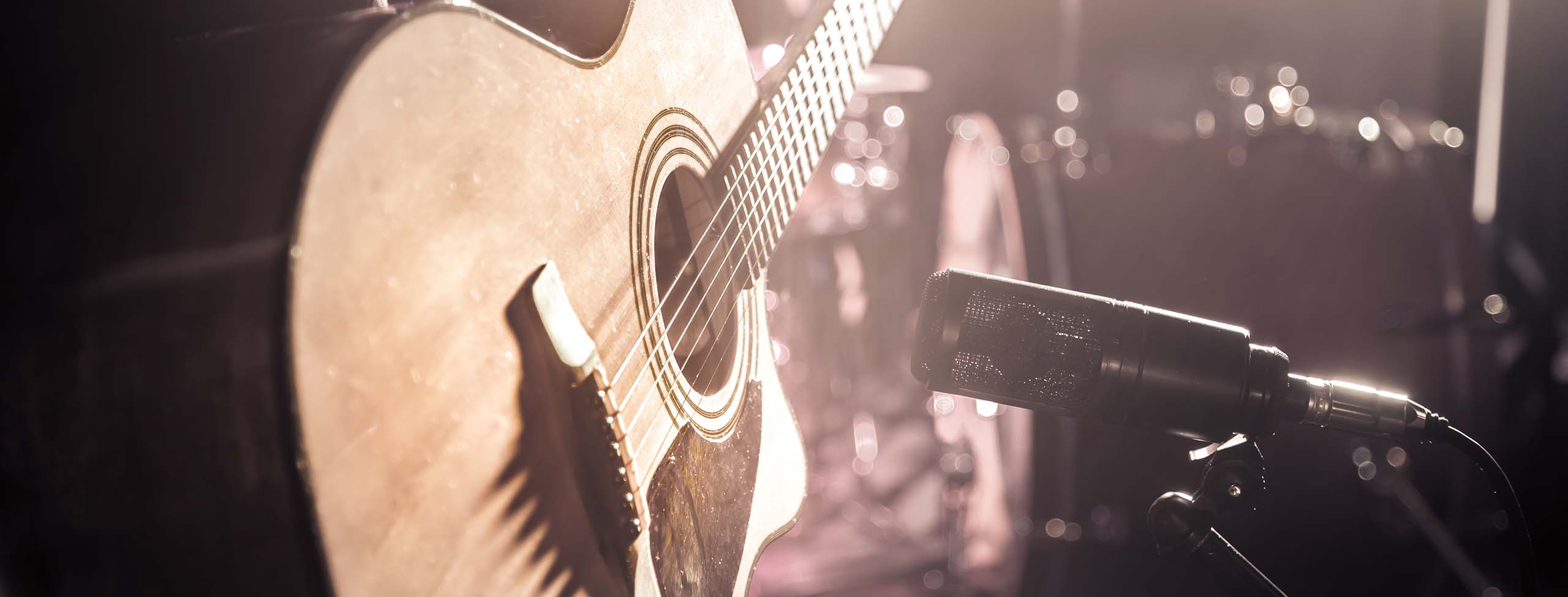 Guitar_Recording_E_1193 2560x975