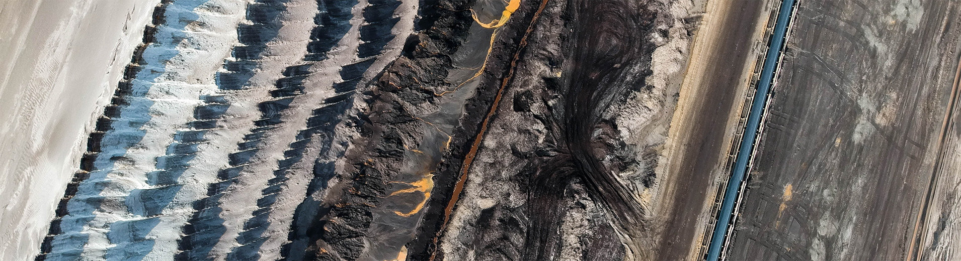 Mining_Site_Aerial_View_P_00031910520
