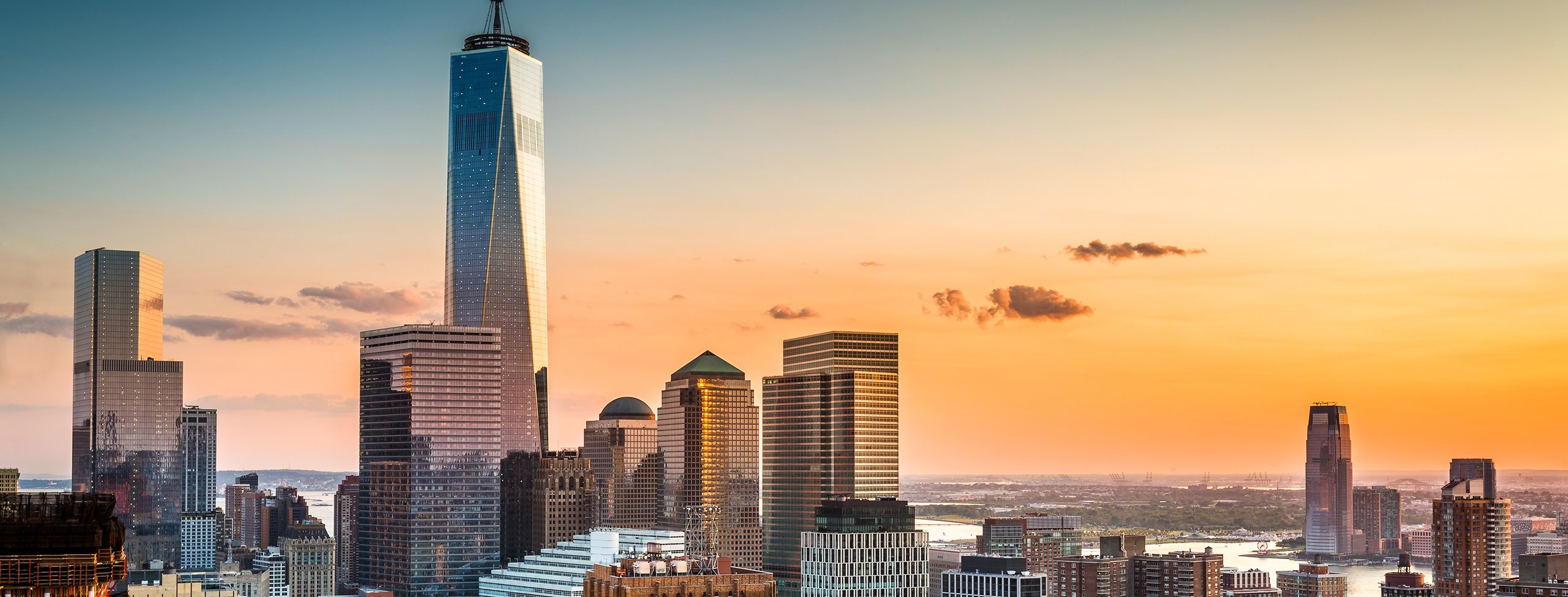 New-York-Lower-Manhattan-skyline-sunset_L_2108 2560x975