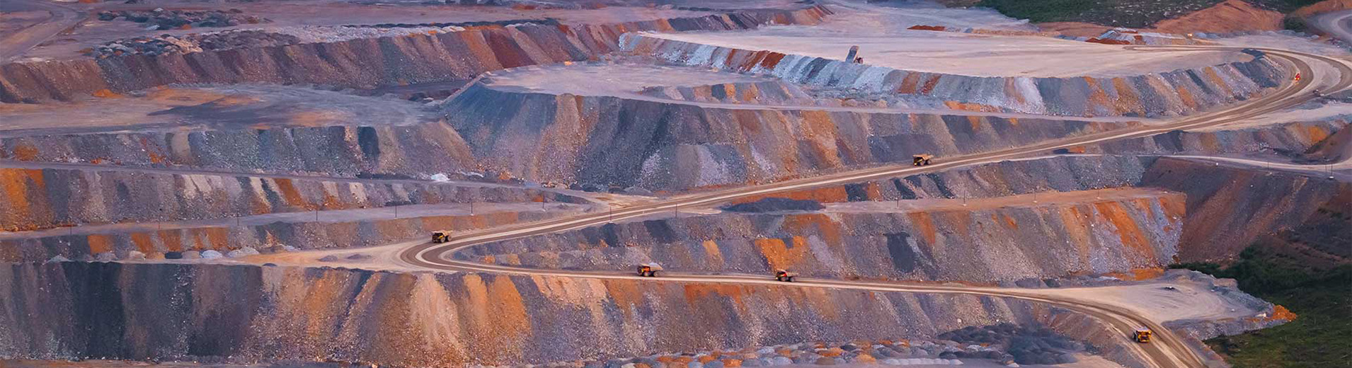 Open-pit_mine_PPT