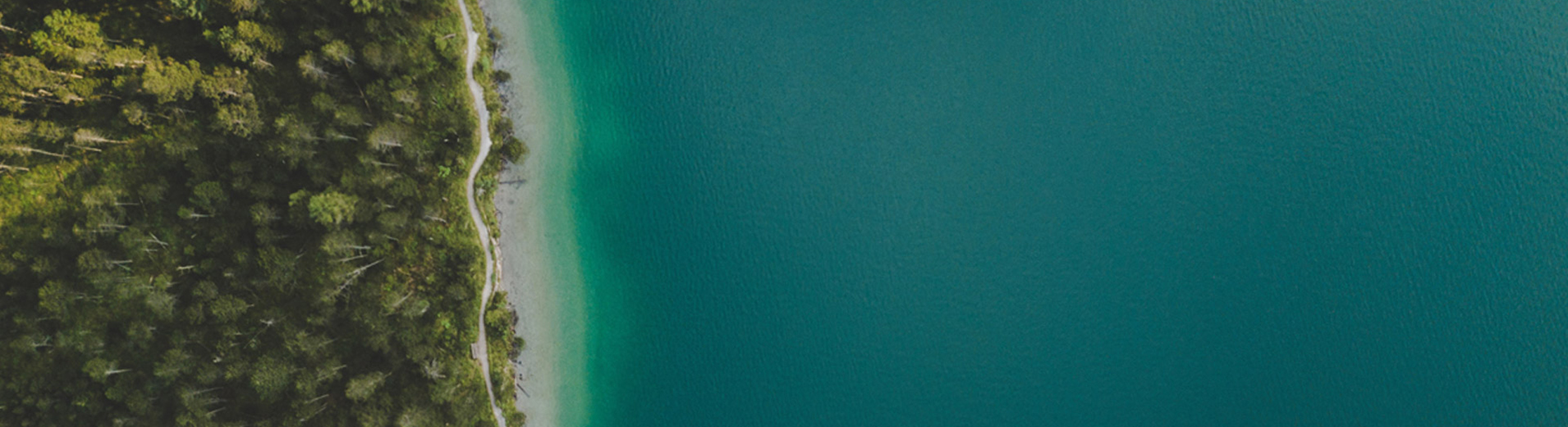 Plansee_Austria_water_aerial_view_P_1012