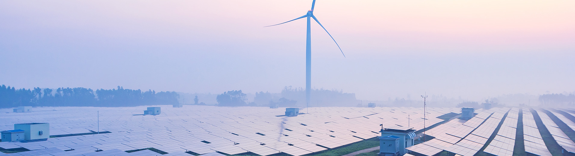 Solar_Panels_and_Wind_Turbine_S_0313