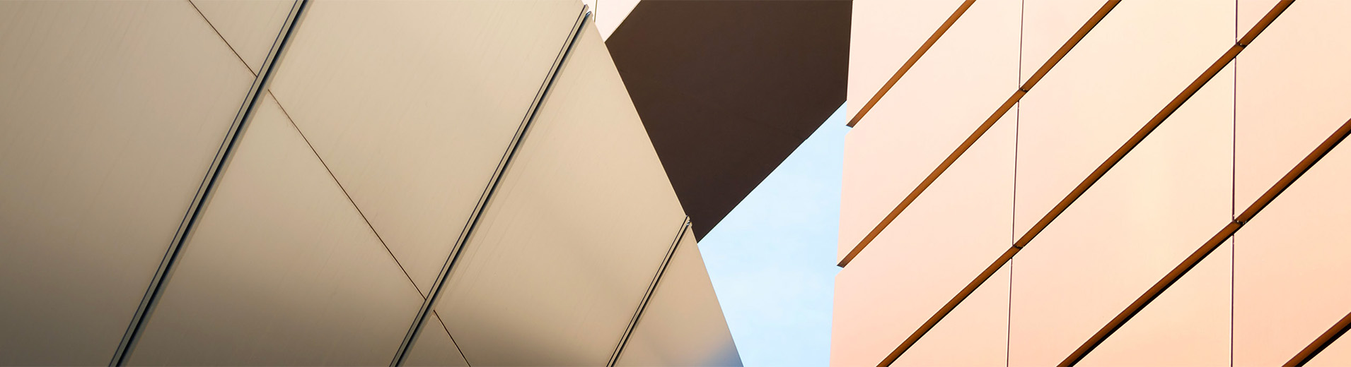Tall_orange_modern_building_PPT