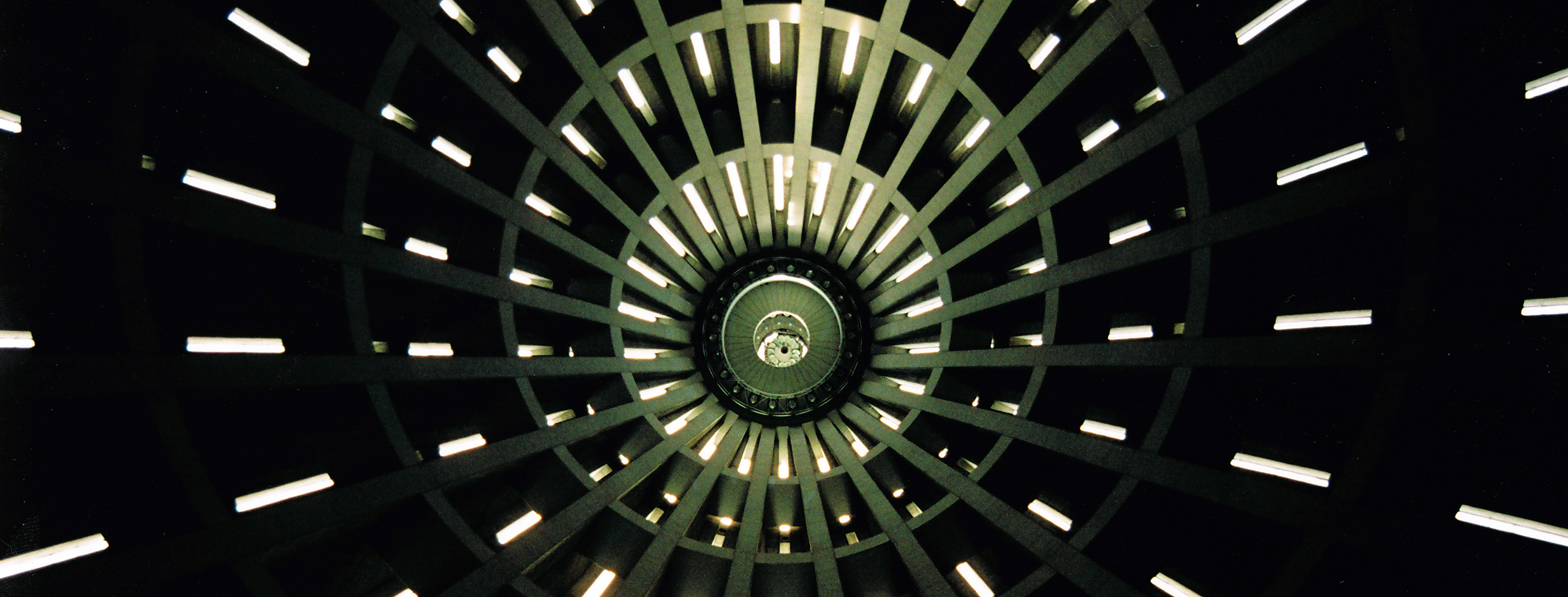 Website_Abstract_Lights_P_0062