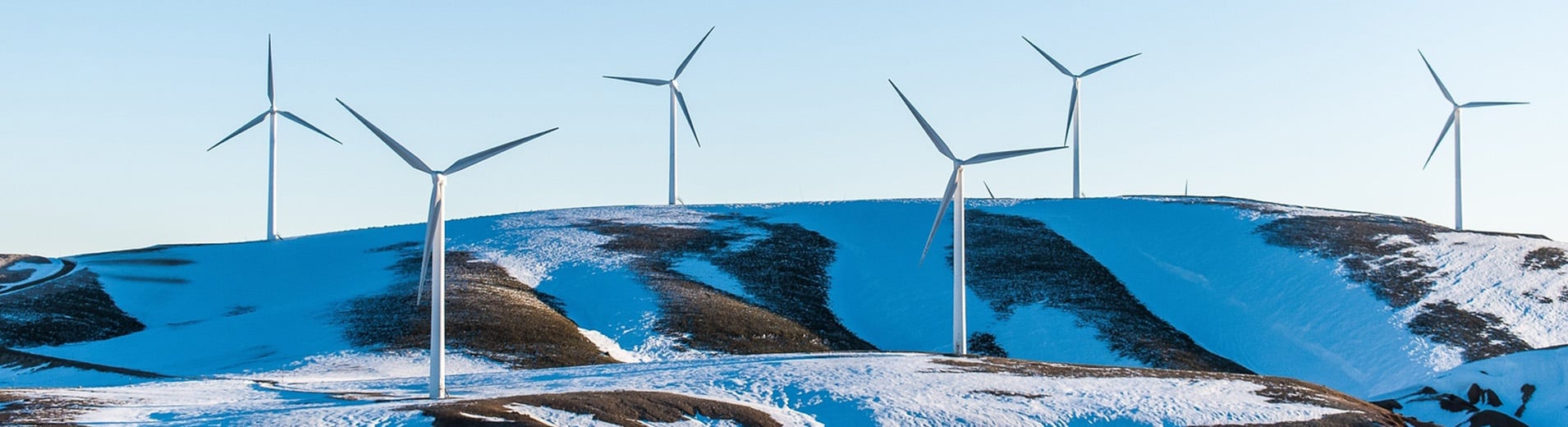 Wind_Turbine_Snowy_Hill_S_0943