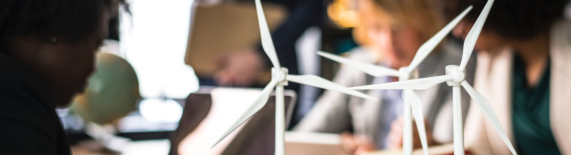 Wind_Turbines_Models_on_Table_S_0302