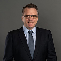 General (Ret’d) Sir Tim Radford 