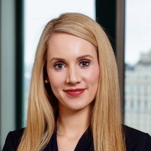 Sienna White headshot