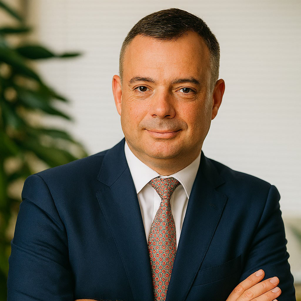 Alexandros Tsourinakis (3)