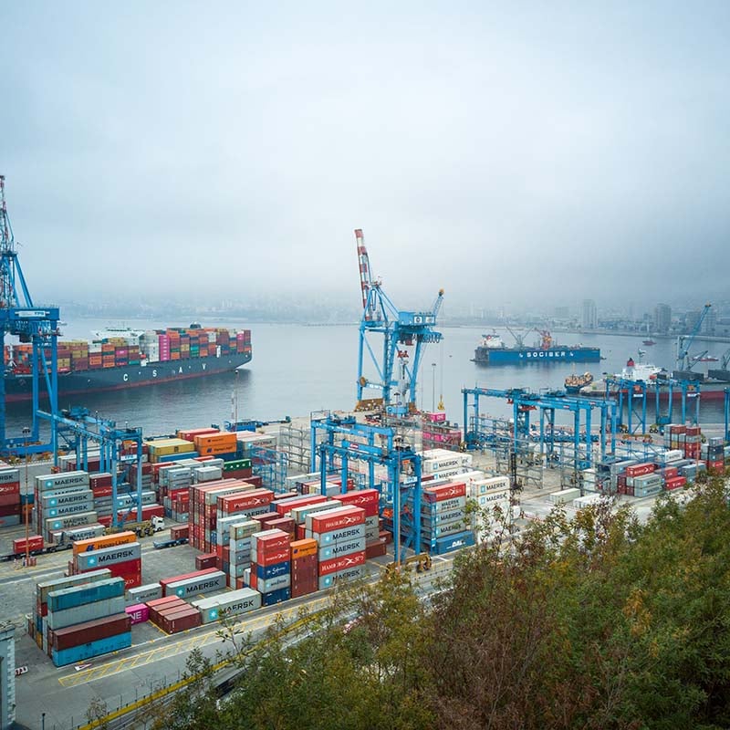 Cargo_shipping_yard_S_2560 square