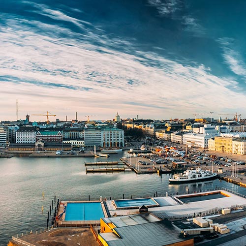 Helsinki_Finland_River_City_L_0335_PPT (1)