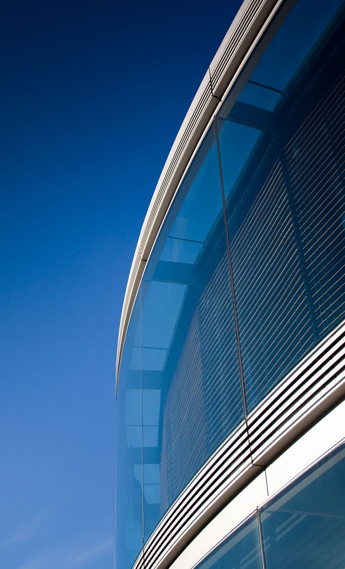 Glass_Office_P_1080 700x1155