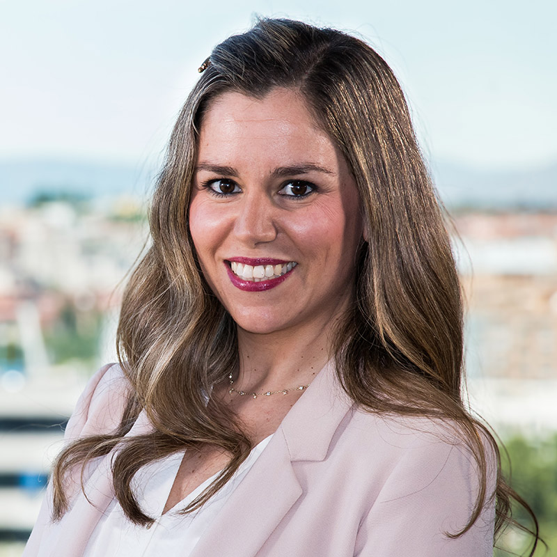 Foto Corporativa - Ana Veln