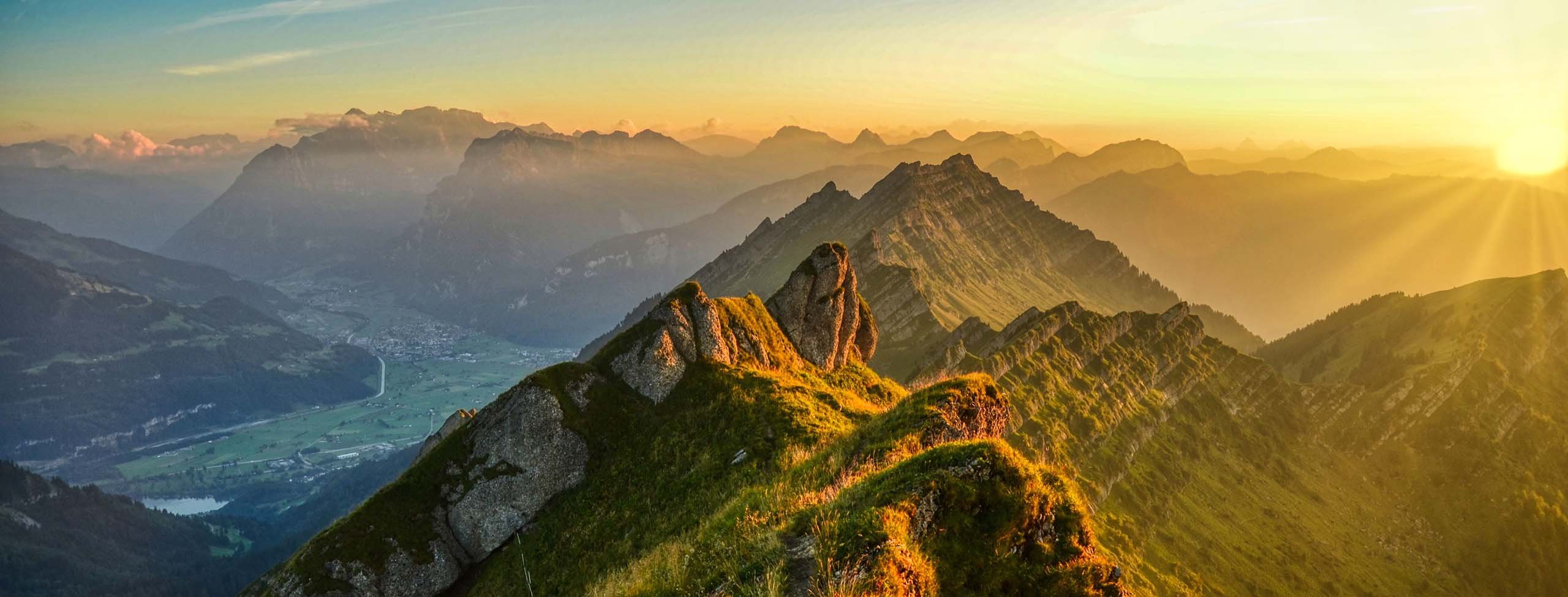 Mountain_sunset_S_2448 2560x975