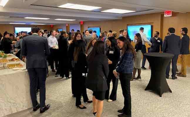 In our New York office, Summer Associates joined the DLA Piper Day celebration with food, drinks, and the chance to connect with leaders and colleagues across practices.