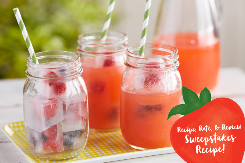 Fresh Strawberry Lemonade with Berry Ice Cubes | Driscoll's