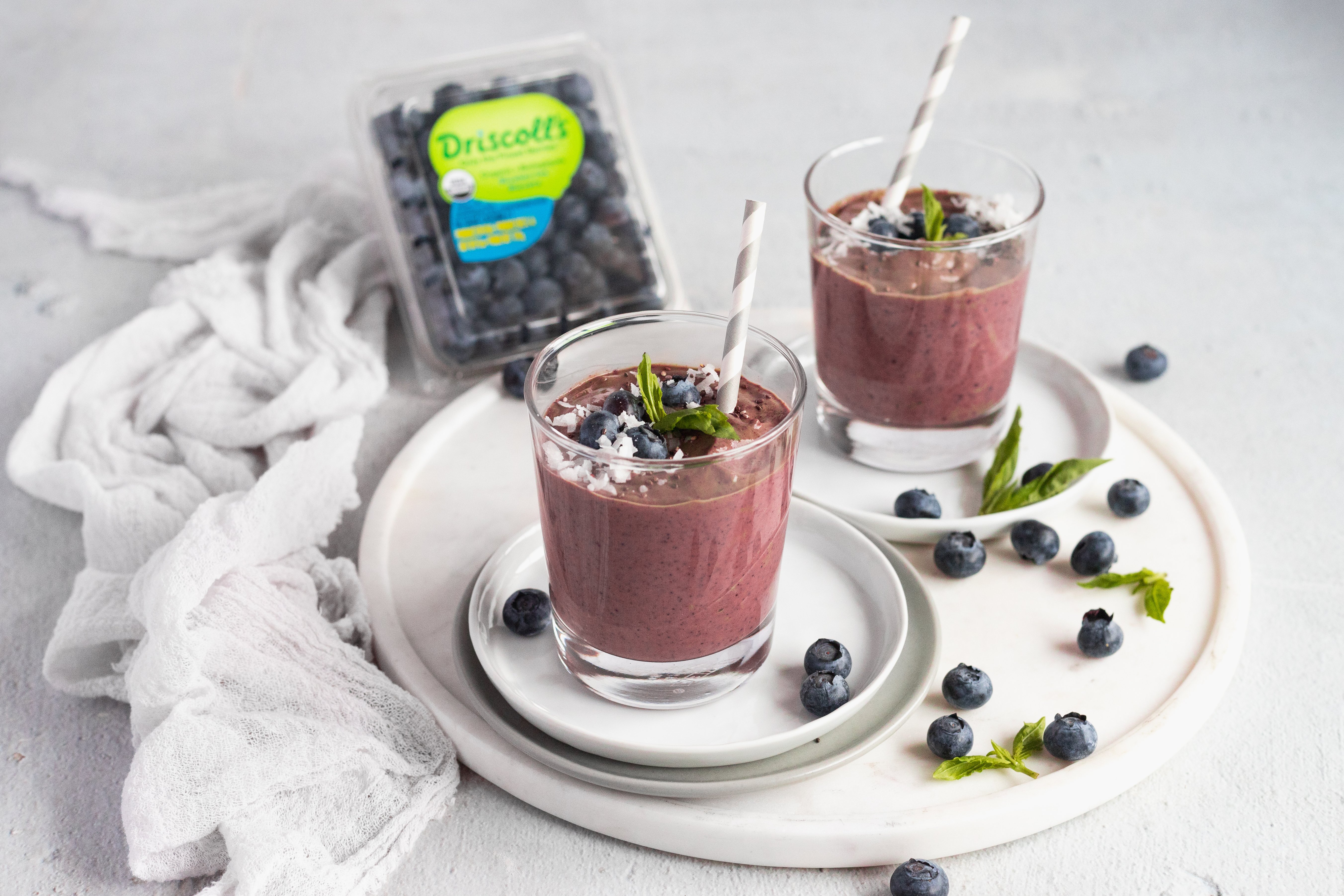Blueberry Superfood Smoothie Recipe | Driscoll's