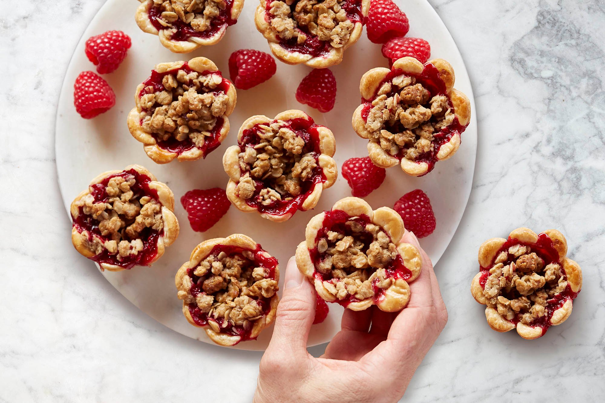 Mini Raspberry-Cranberry Crumb Pies | Driscoll's