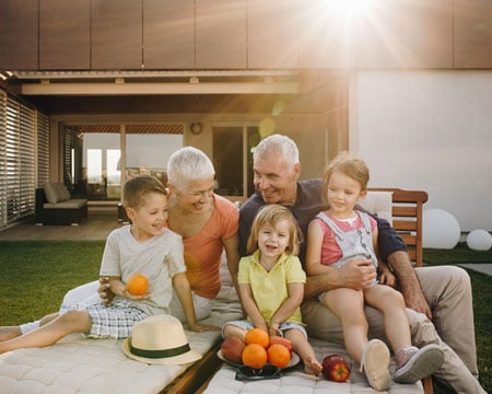 grandparents-spending-time-with-family