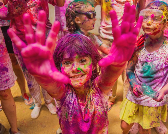 Holi image