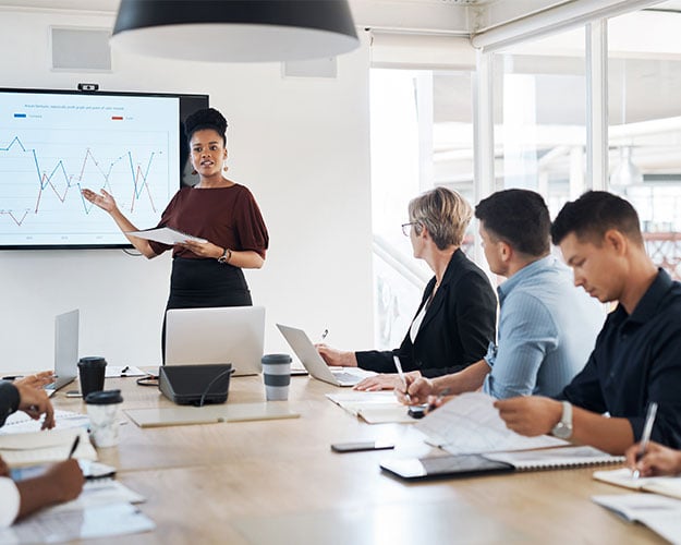 team-meeting-presentation-conference-room