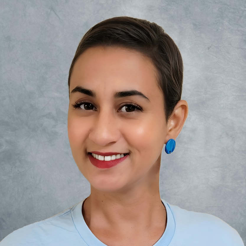 Headshot of María Reyes