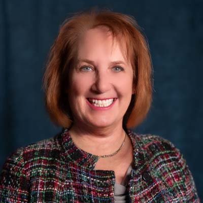 Headshot of Dr. Lisa Charbonneau