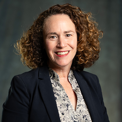 Headshot of Shannon Stubbs, CEO, The Quad Cities Rehabilitation Institute