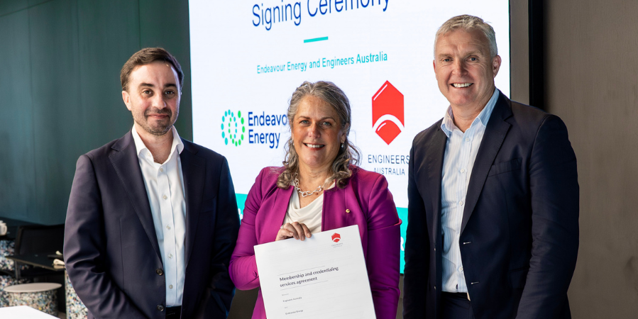 Endeavour Energy and Engineers Australia partnership to power next generation of energy engineers