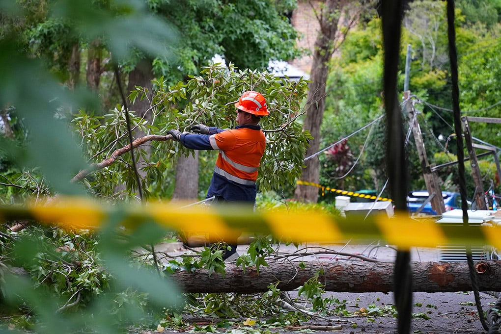 Employee and customer safety in emergencies