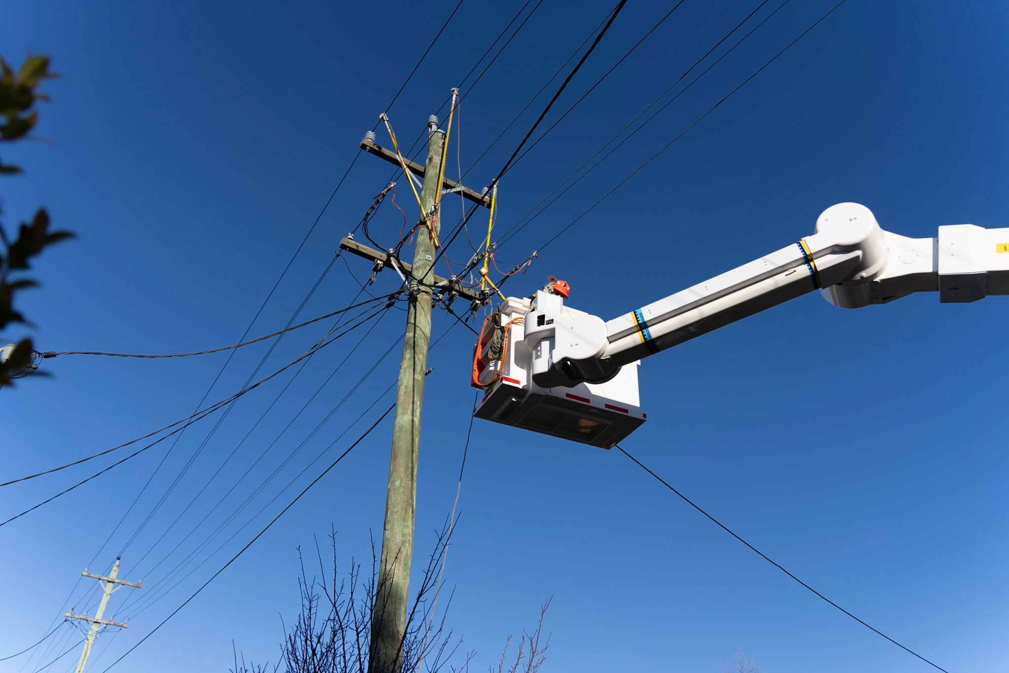 Working near power lines