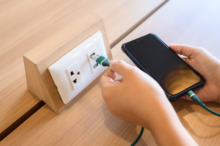 Smart devices and chargers