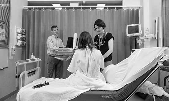 Research Shows that medical scribes could help doctors care for more patients