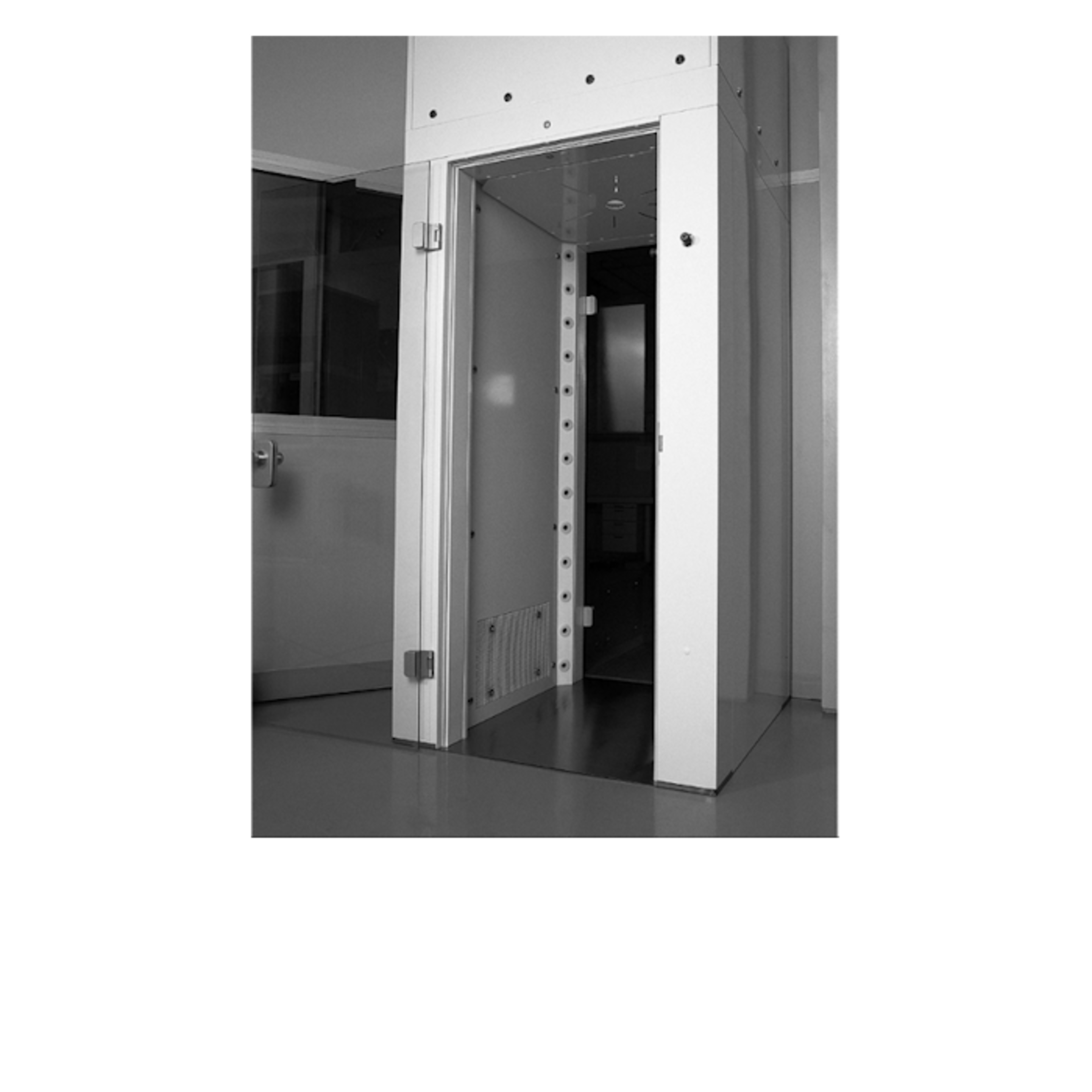 cleanroom air shower system