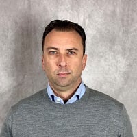 Senior Investment Counselor Josh Cole