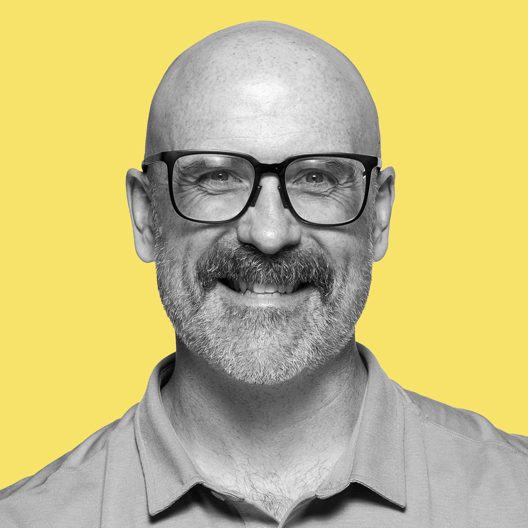 Portrait photo of Dan Cruickshank, article author