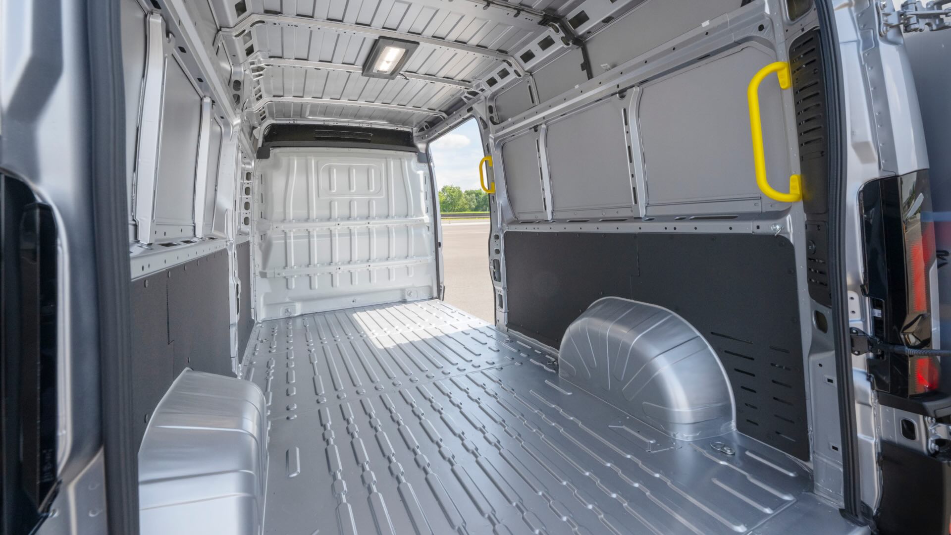 IVECO eSuperJolly — foto 4