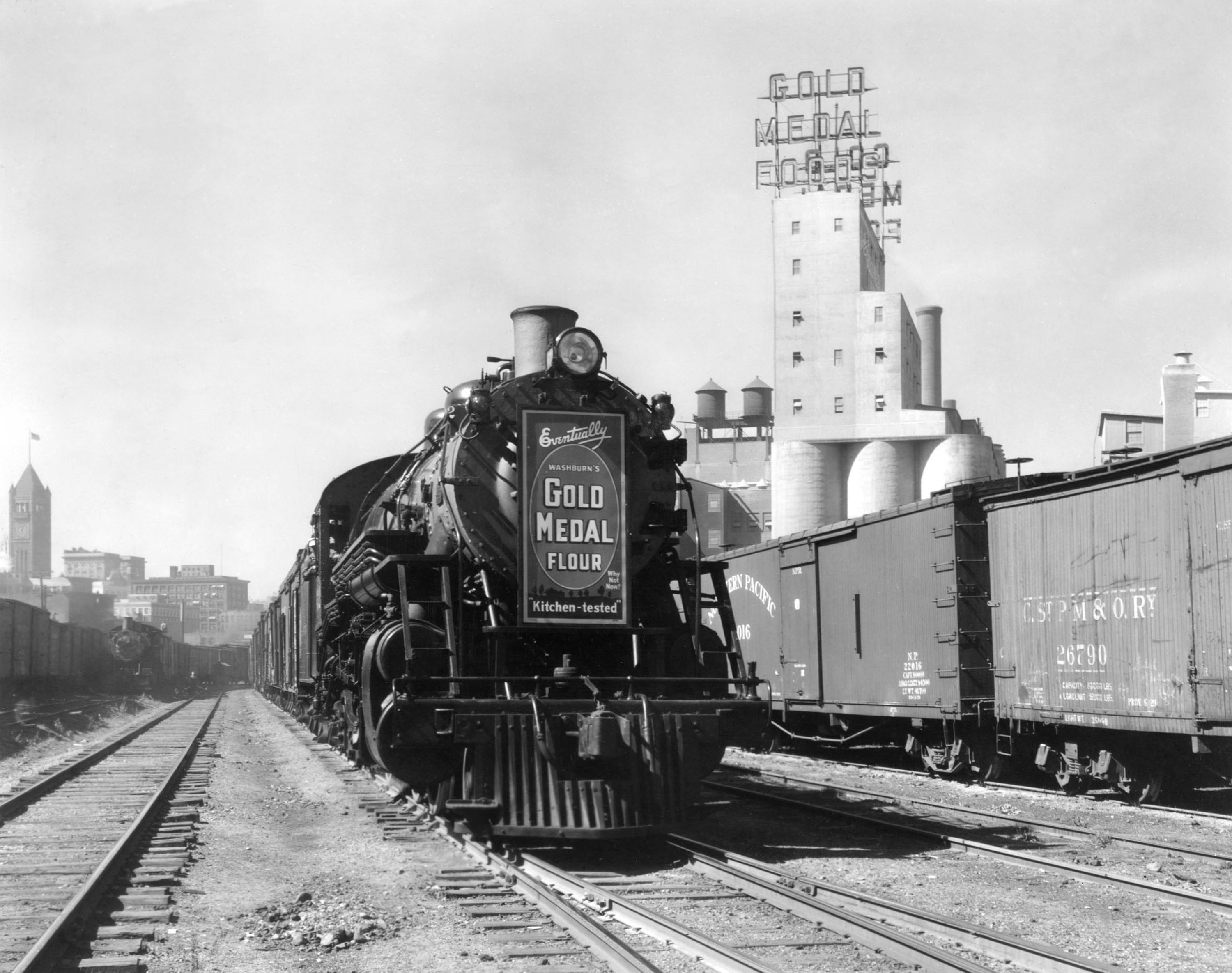 Gold-Medal-Flour-train-circa-1920