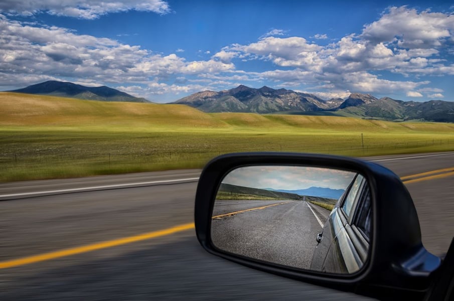 Article Rear view mirror