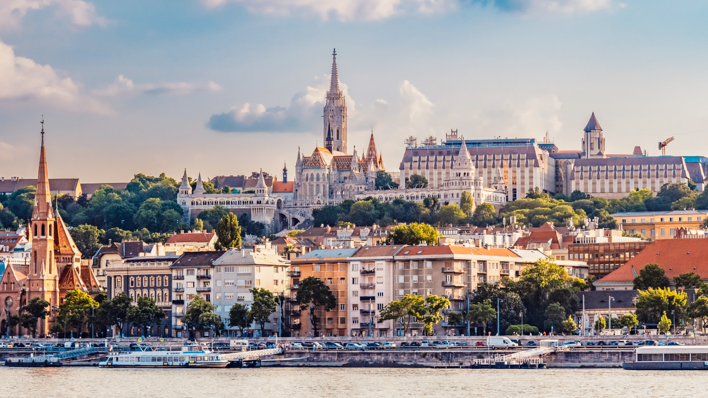 Blog-1440x810-1_Hungary-Retail
