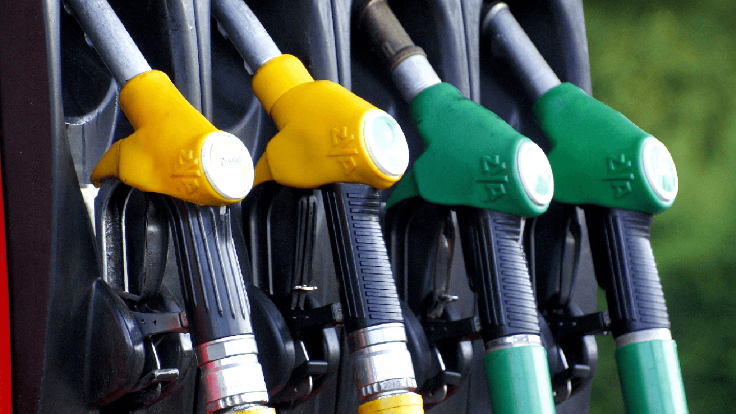 gas_station_1440_810