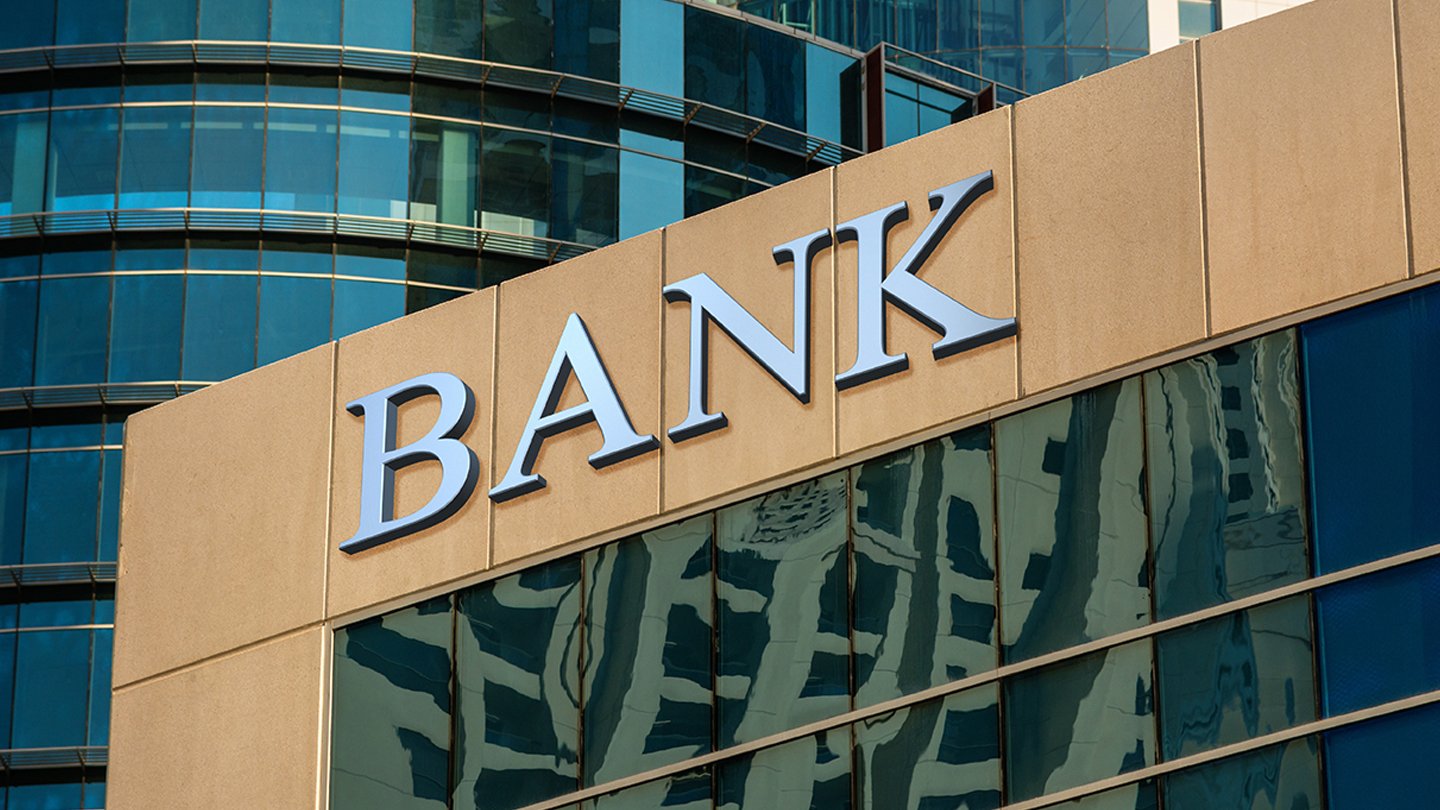 Bank-1440x810
