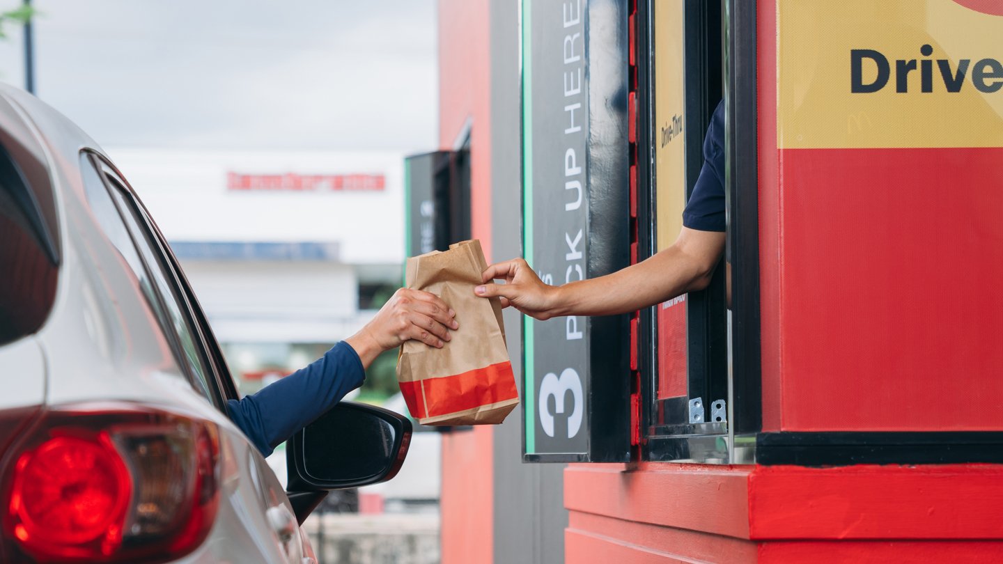 fast-food-drive-thru-140x810