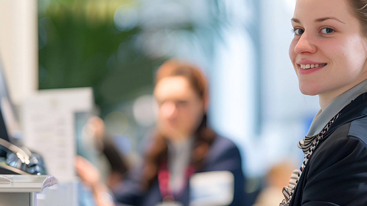 Services-Transforming the Bank Experience-1440x810