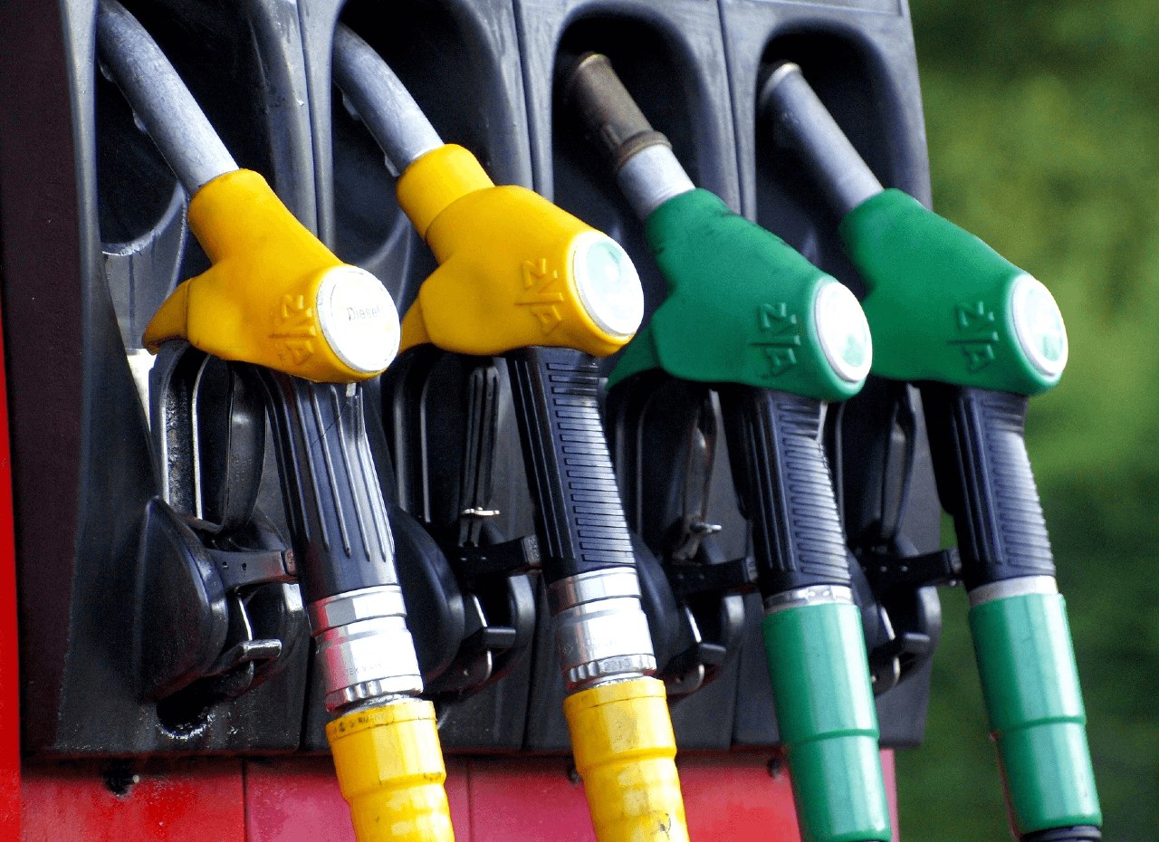 gas_station_1280_930