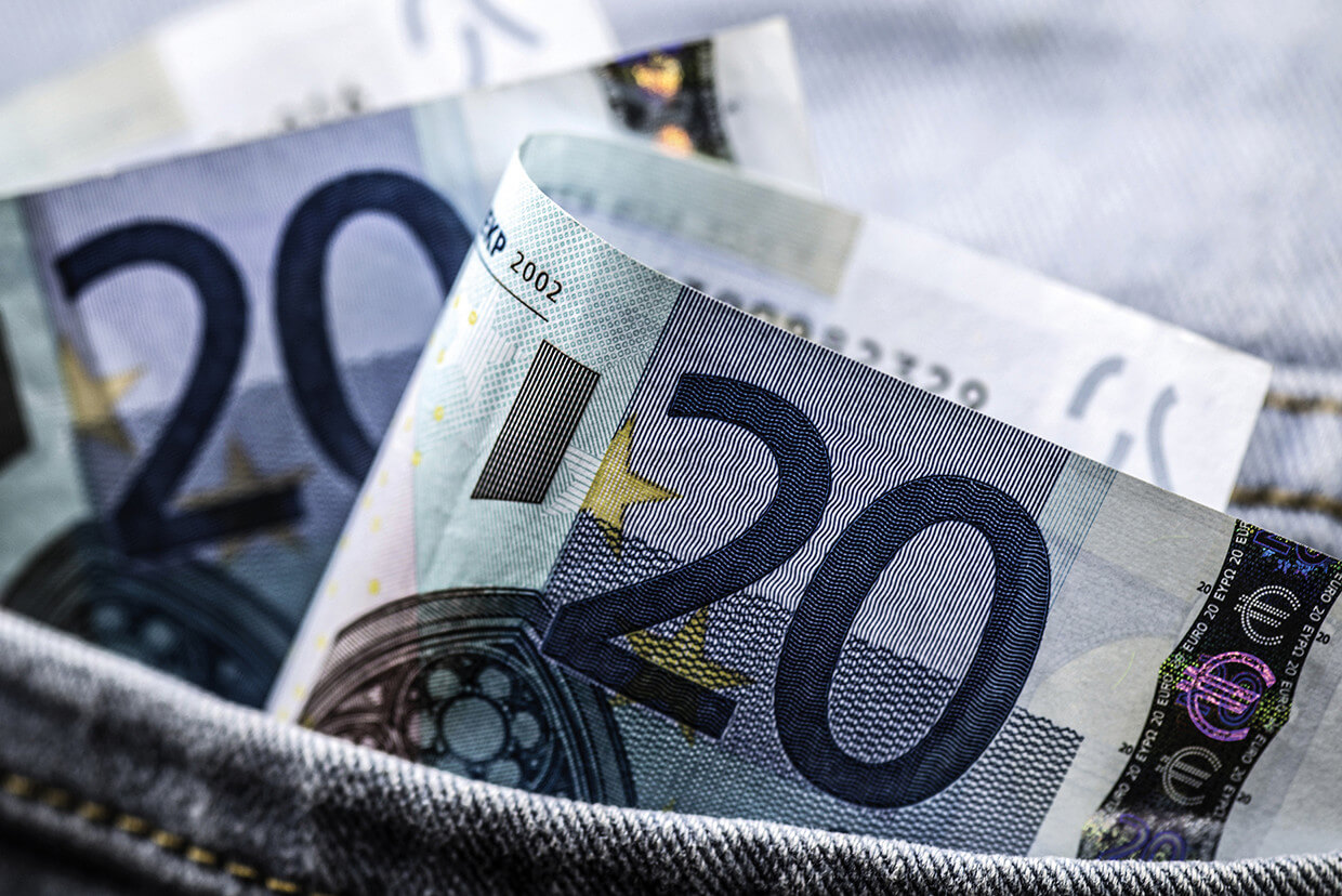 optimise-retail-cash_1240x828