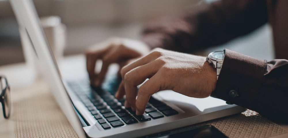 apismalliStock638149788copy1jpg