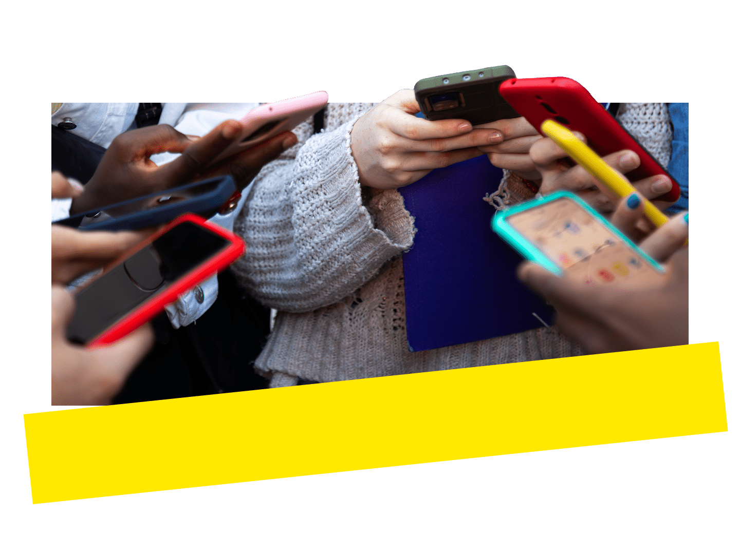 A college student enjoys effective learning with AI-powered communication features from GoTo Connect.